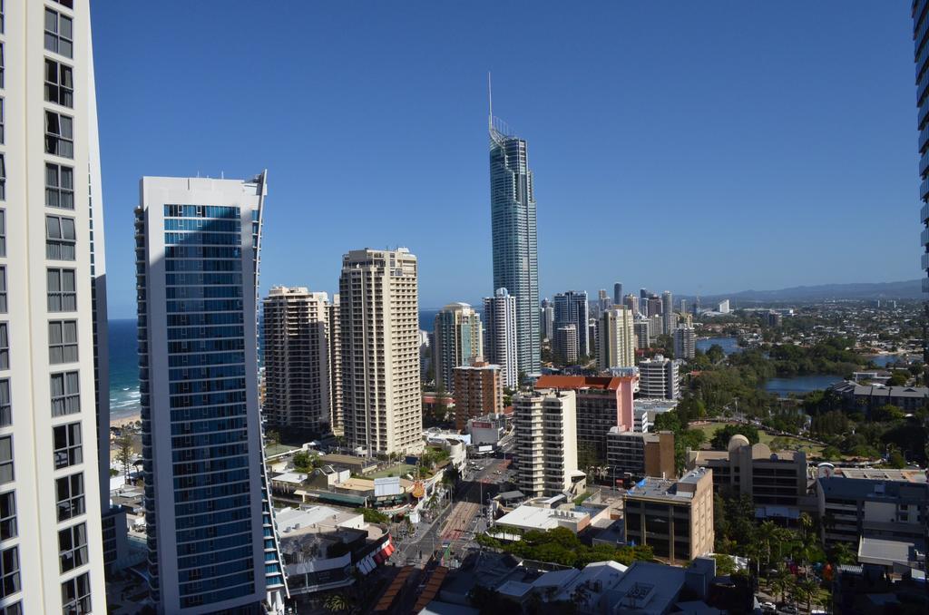 Great Escape At Chevron Renaissance Apartment Gold Coast Bagian luar foto